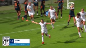 Sakina Ouzraoui Diki joueuse du match pour ses 25 ans